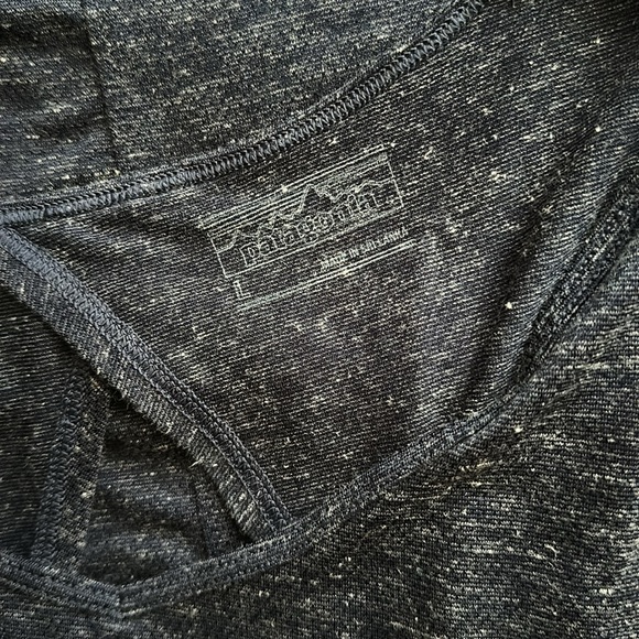 Patagonia Mindflow Short Sleeve Top, Large - Picture 4 of 6